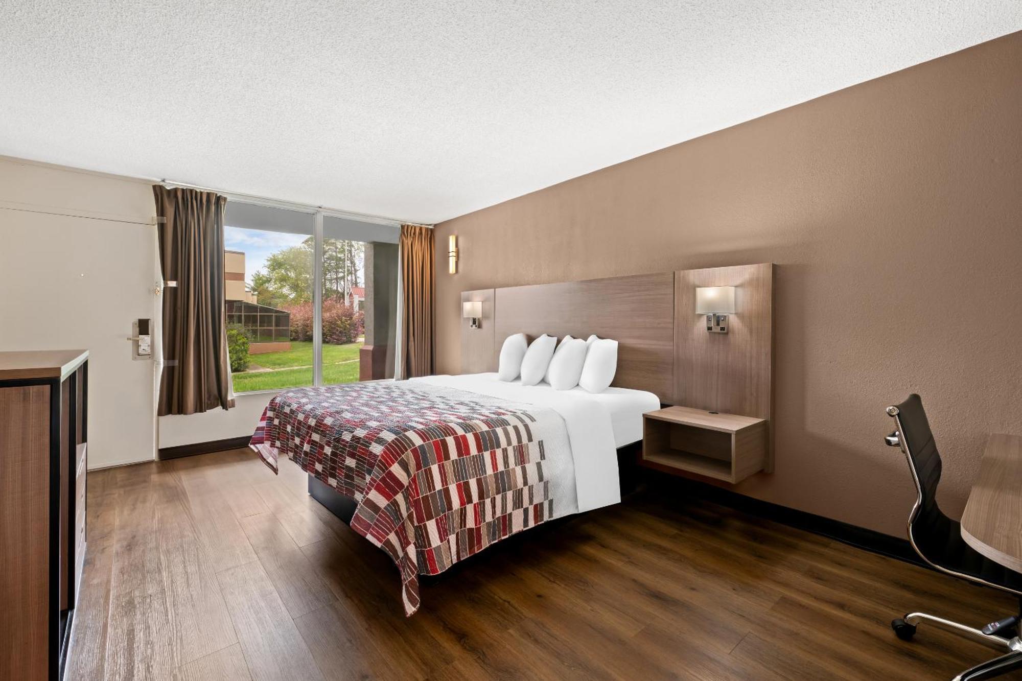 Red Roof Inn Charlotte - Airport Exterior foto